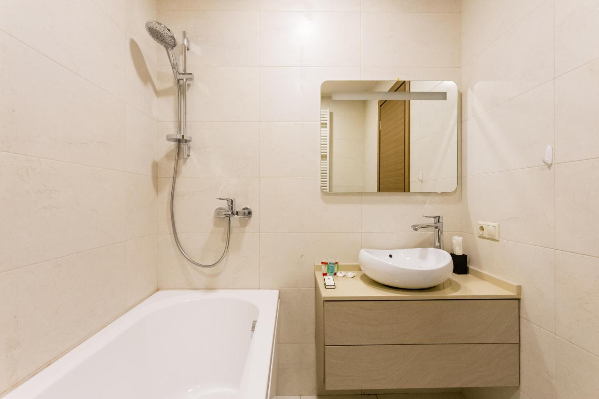 The Grand Apartment Lll Tbilisi Exterior foto
